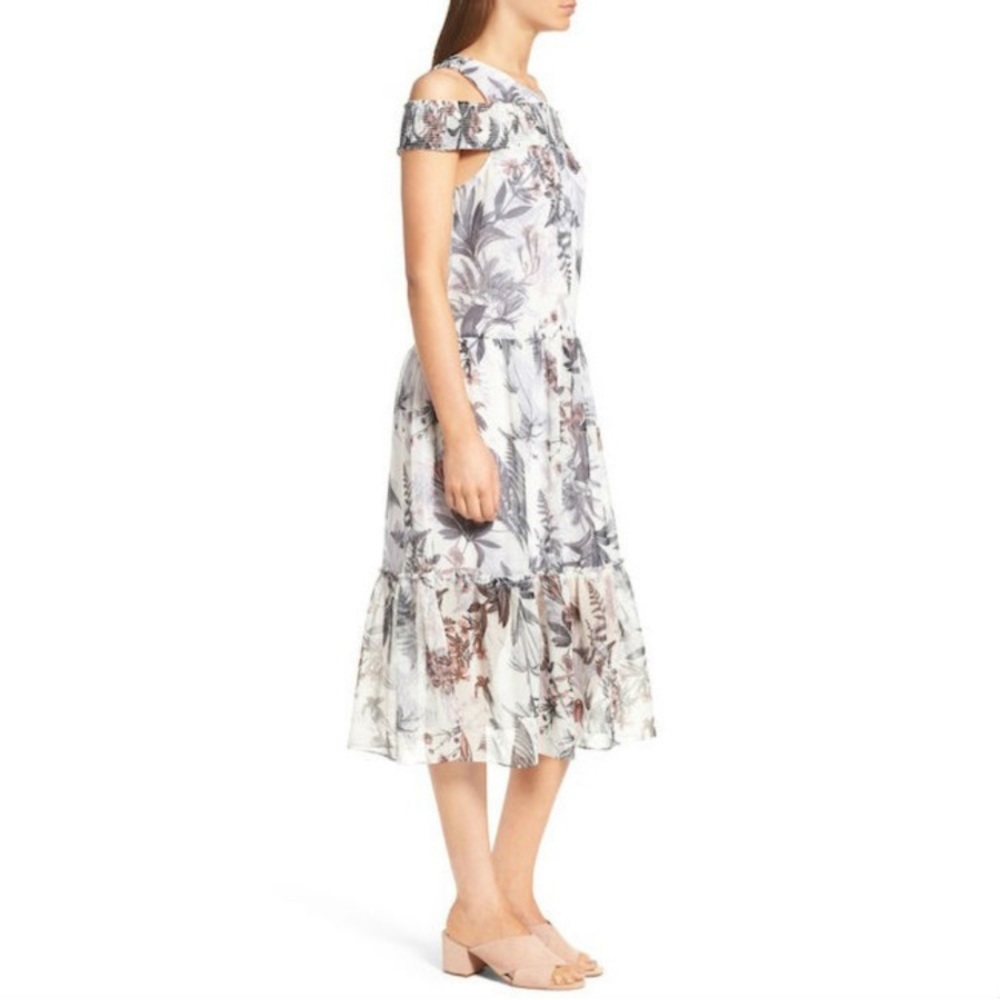 Chelsea28 Cold Shoulder Midi Dress - Picture 10 of 10